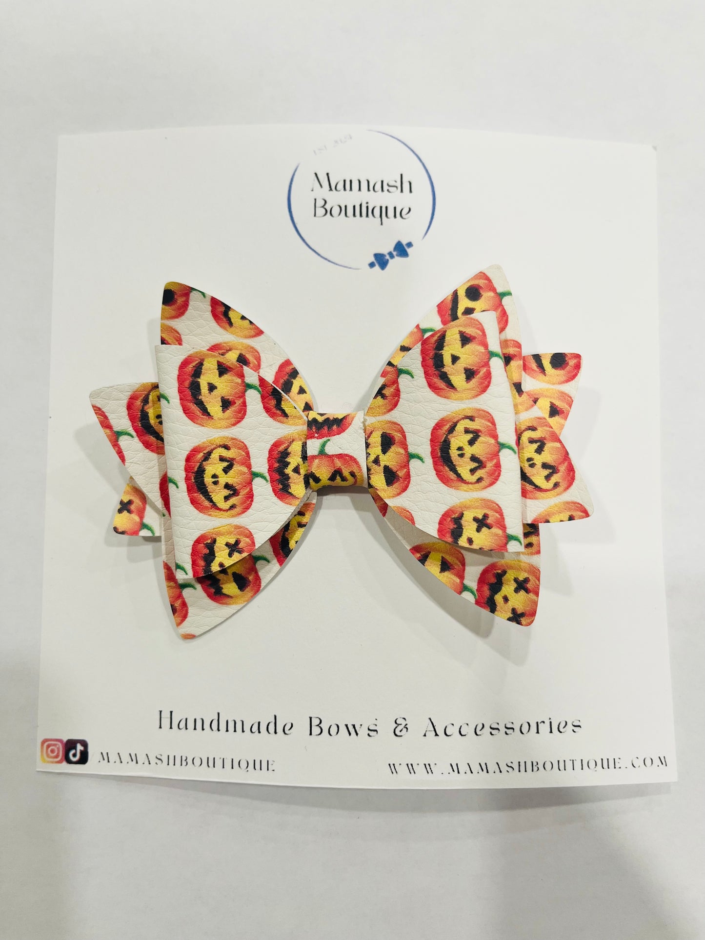 Spooky Pumpkin Bow